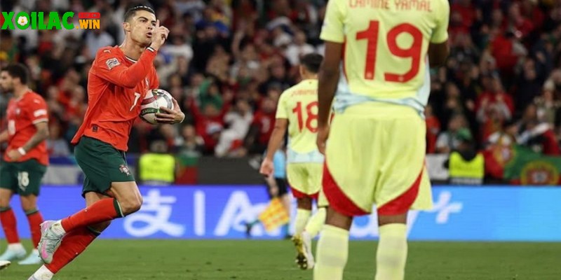 Cristiano Ronaldo ghi dấu ấn ở tuổi 40: Cánh chim không mỏi của Bồ Đào Nha 1 Ronaldo tỏa sáng rực rỡ trong trận chung kết Nations League 2024/25