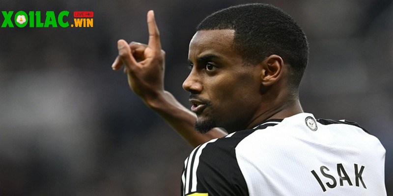 Liverpool chính thức tiếp cận Alexander Isak với lời đề nghị kỷ lục 120 triệu bảng 1 Liverpool tiếp cận Alexander Isak với mức giá kỷ lục