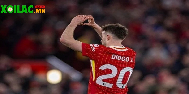 Liverpool chưa treo áo số 20 của Diogo Jota: Chỉ dừng ở mức tưởng nhớ 2 Treo số áo hành động không phổ biến trong bóng đá Anh