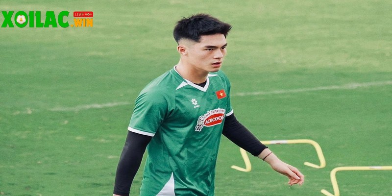 Trần Trung Kiên là niềm hy vọng của HLV Kim Sang Sik và đội tuyển 1 Trần Trung Kiên trở thành điểm nhấn nổi bật của đội Việt Nam