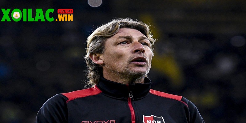 Gabriel Heinze – Ứng viên sáng giá thay thế Carlos Cuesta tại Arsenal
